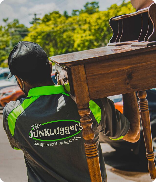Junk Removal in Cobb, Cherokee & Forsyth County | JunkLuggers